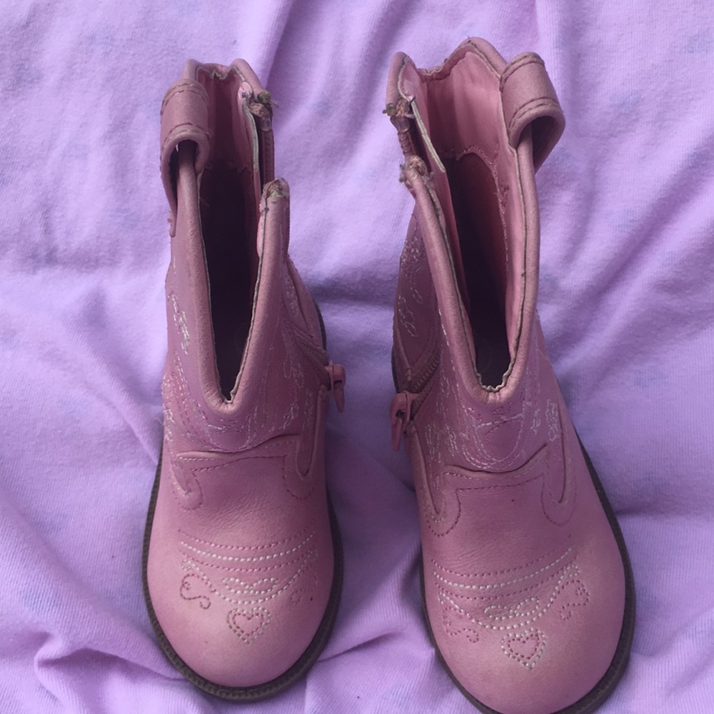 Cat &a jack toddler boots size 5 Make Offer